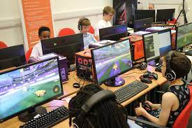 The-influence-of-Esports-on-education-and-career-paths-esportszine-london.jpg